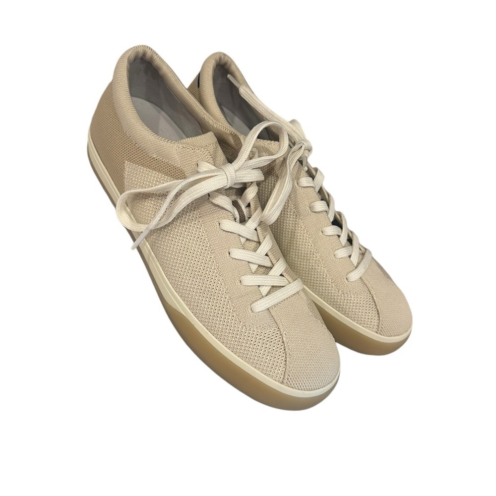 Womenβs Rothyβs The Lace Up Sneaker NWOB Size 10.5